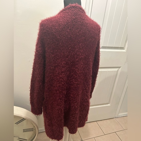 Love Tree Cardigan Womens S eyelash fuzzy maroon burgundy - Picture 3 of 9
